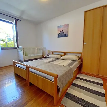 Fuer 4 Personen Ca 50 M In Fazana-surida, Istrien Pula Und Umgebung Apartmán